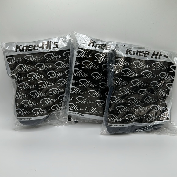 Silkies knee hi’s lot of three bags of nylon knee hi’s blue dark brown color - Picture 2 of 7